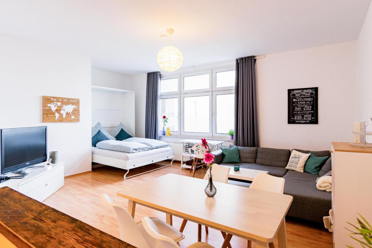 Helle Wohnung In Top-Lage, Hasselbachplatz - Altstadt, W-Lan, 4 Schlafplaetze Magdeburg Zewnętrze zdjęcie