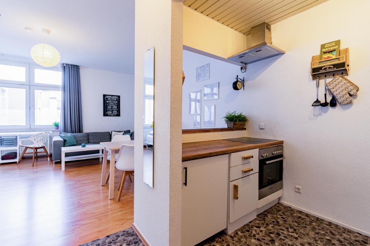 Helle Wohnung In Top-Lage, Hasselbachplatz - Altstadt, W-Lan, 4 Schlafplaetze Magdeburg Zewnętrze zdjęcie