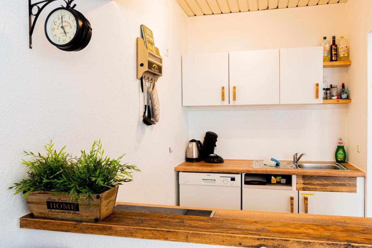 Helle Wohnung In Top-Lage, Hasselbachplatz - Altstadt, W-Lan, 4 Schlafplaetze Magdeburg Zewnętrze zdjęcie