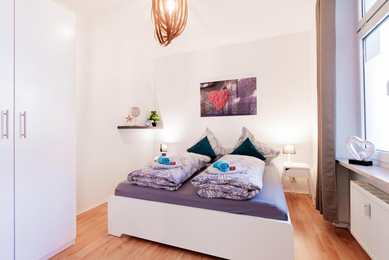 Helle Wohnung In Top-Lage, Hasselbachplatz - Altstadt, W-Lan, 4 Schlafplaetze Magdeburg Zewnętrze zdjęcie